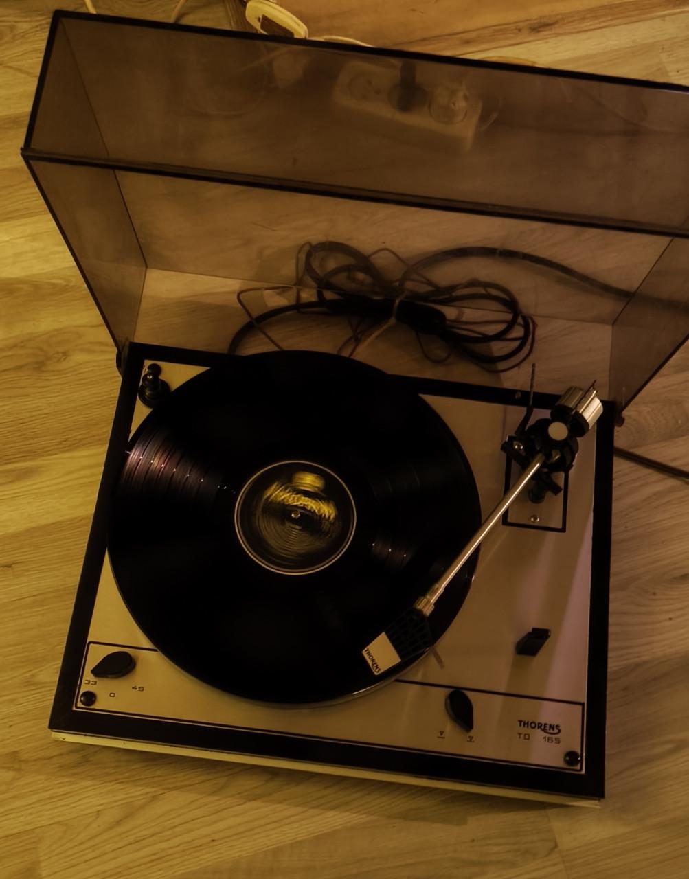 Thorens TD 165 draaitafel