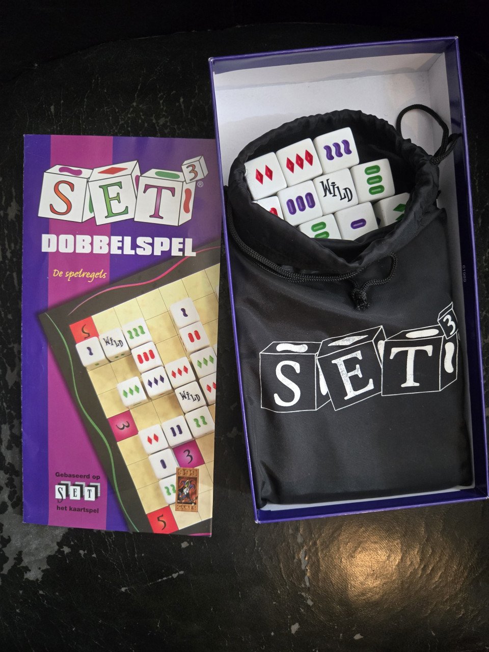 Leuk en uitdagend SET Dobbelspel.