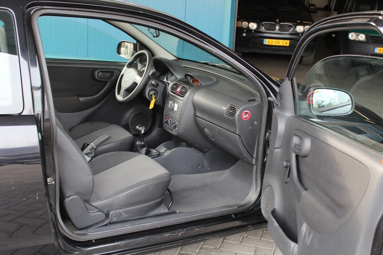 2005 Opel Corsa 1.2-16V *Rhythm*Airco*1 Jaar APK*