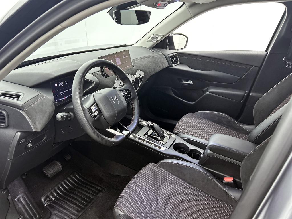 Ds Ds 3 130pk automaat performance line | rijklaar | 360 camera | keyless s
