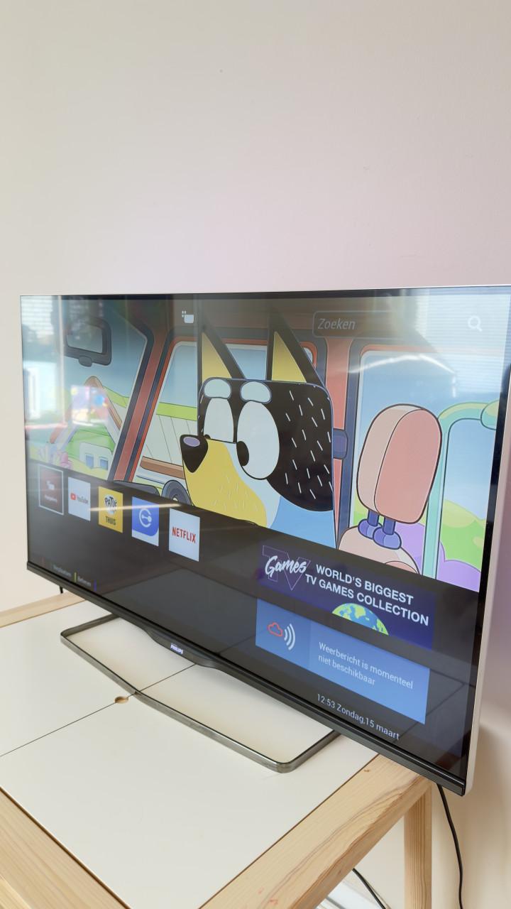 Philips ambilight full hd led 42 inch.