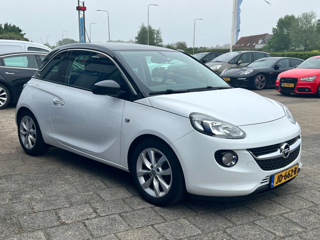 Opel Adam 1.0 turbo jam favourite