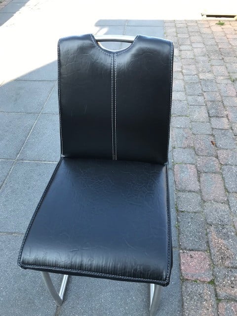 4 stuks eetkamerstoelen