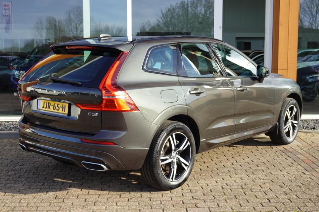 Volvo XC60 2.0 b5 r-design