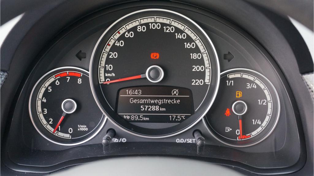 Volkswagen UP! 1.0 bmt move up! rijklaar incl garantie