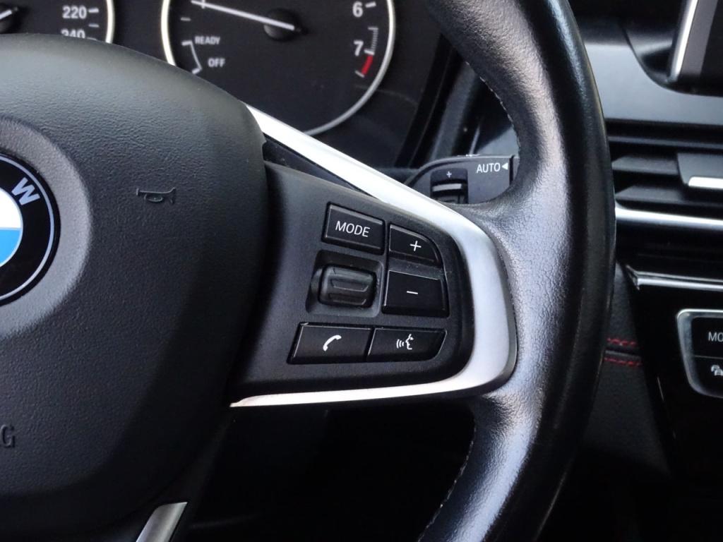 BMW 2-serie active tourer 218i executive | stoelverwarming | navi | bluetoo