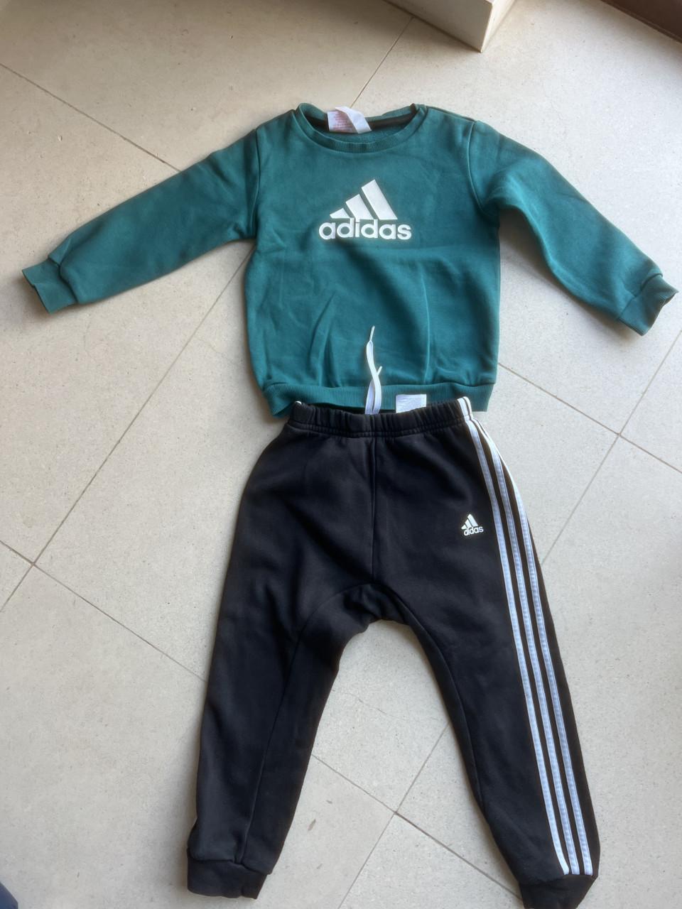 Adidas setje maat 104