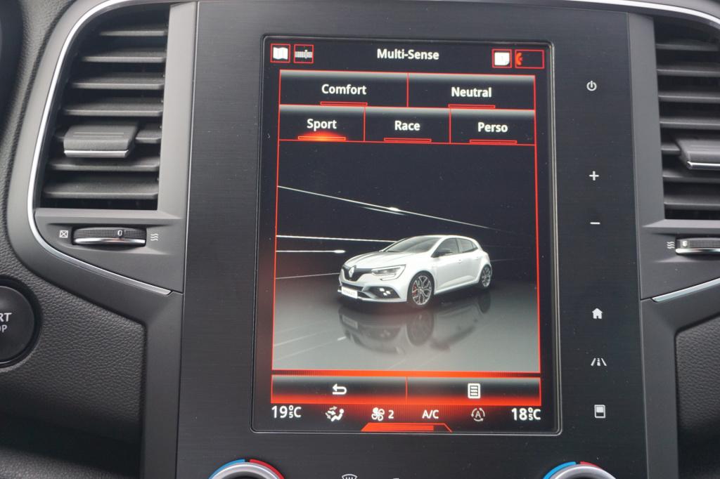 Renault Megane 1.8 tce 280 rs schaalstoelen / hud / xenon / camera / navi /