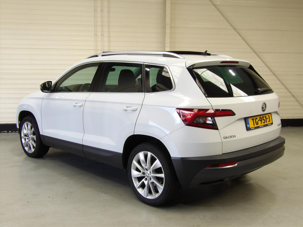 Skoda Karoq 1.0 tsi 115pk dsg-7 ambition business