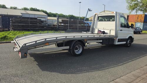 Zeer nette Volkswagen Crafter 50 autotransporter met de sterke 177PK 2.0 TD