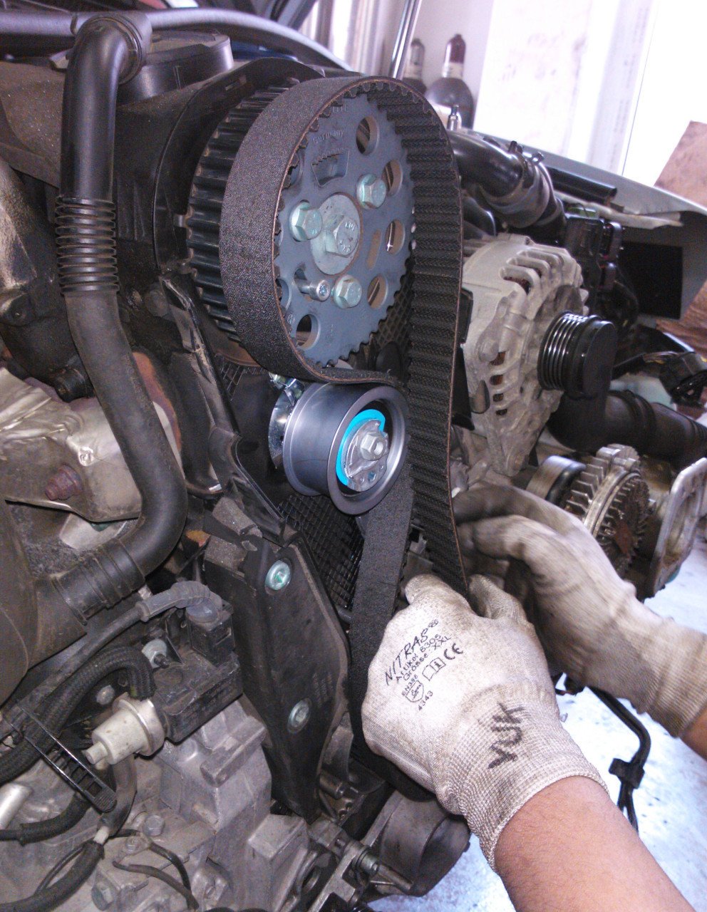 TP autoservice! voor al uw onderhoud aan uw auto, bestelauto of camper!!