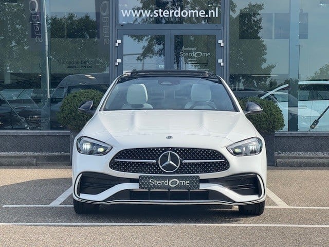 Mercedes-Benz C-Klasse 300 e amg line i panorama dak i distronic + i 360° c