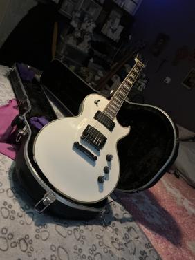 Harley Benton L1000 progressive guitar (ESP-active gerelateerd)