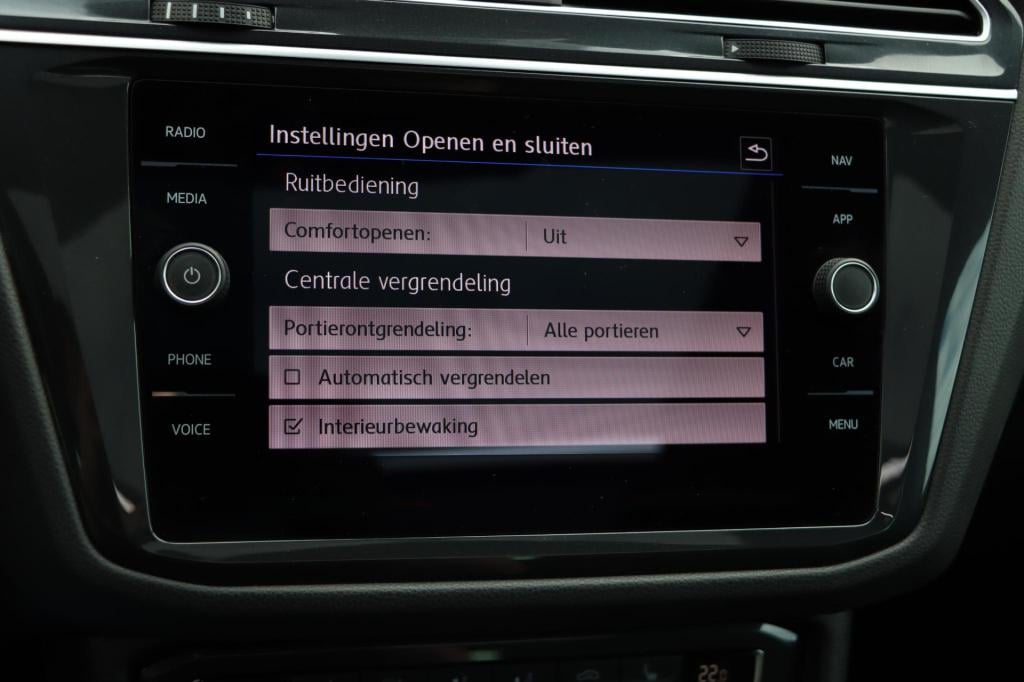 Volkswagen Tiguan 1.5 tsi act highline business r advance 150pk dsg7