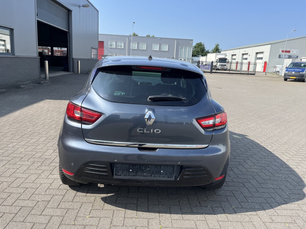 Renault Clio 1.2 limited 25 dkm
