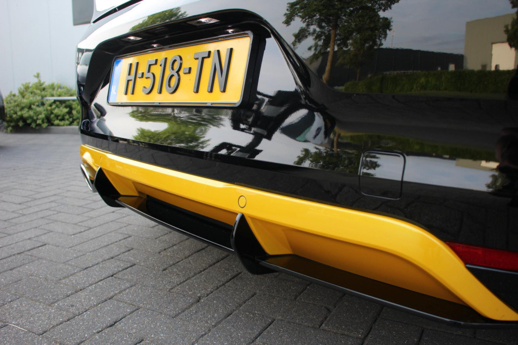 Renault Clio 1.3 tce r.s. line - 1e eig - dealer ond - maxton - virtual das