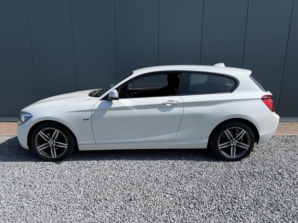 BMW 1 Serie 116i 136pk executive sportline 3-drs