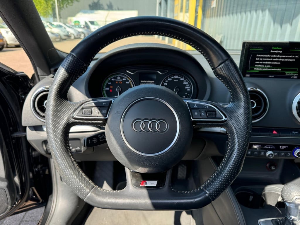 Audi A3 sportback 1.4 e-tron amb. pl+