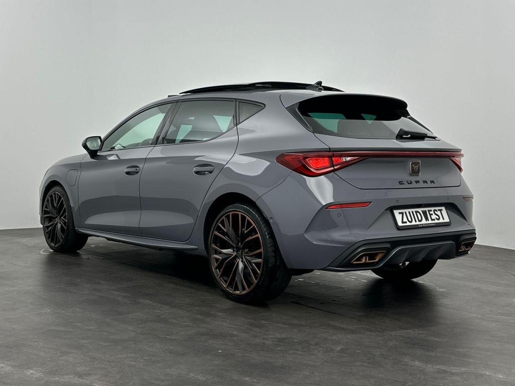 Cupra Leon 1.4 e-hybrid vz copper edition pano sfeer acc camera