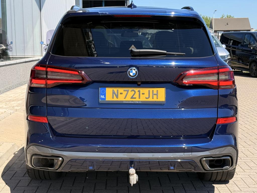 BMW X5 xdrive45e m-sport individual | b&o | sky lounge | luchtvering | mass