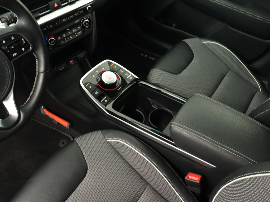 Kia E-niro edition 64 kwh | stuur- en stoelverwarming | navigatie |