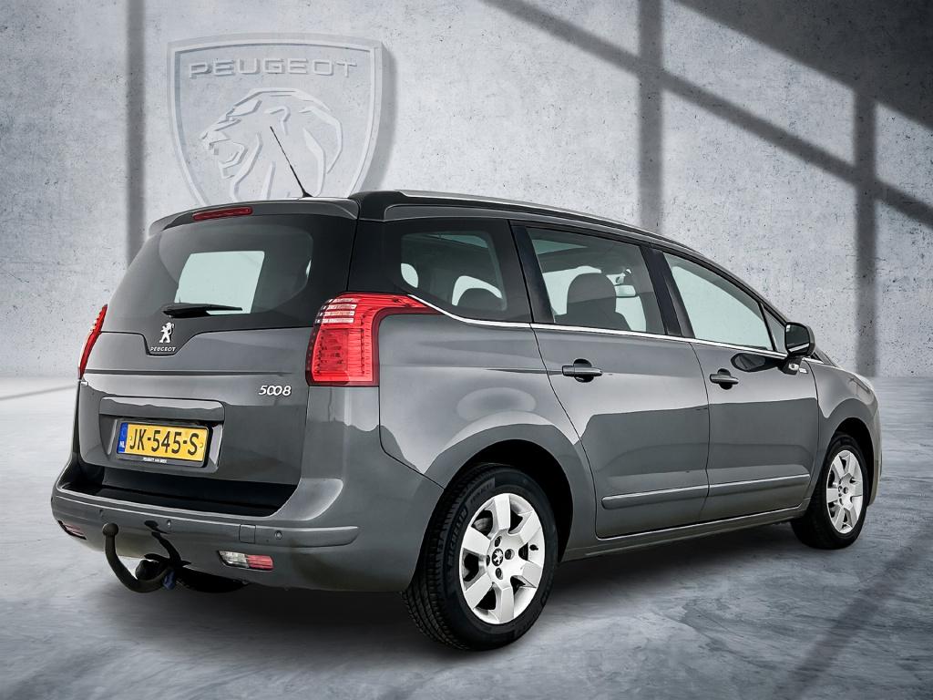 Peugeot 5008 130 pk style 7 persoons | rijklaar | trekhaak | panoramadak | 