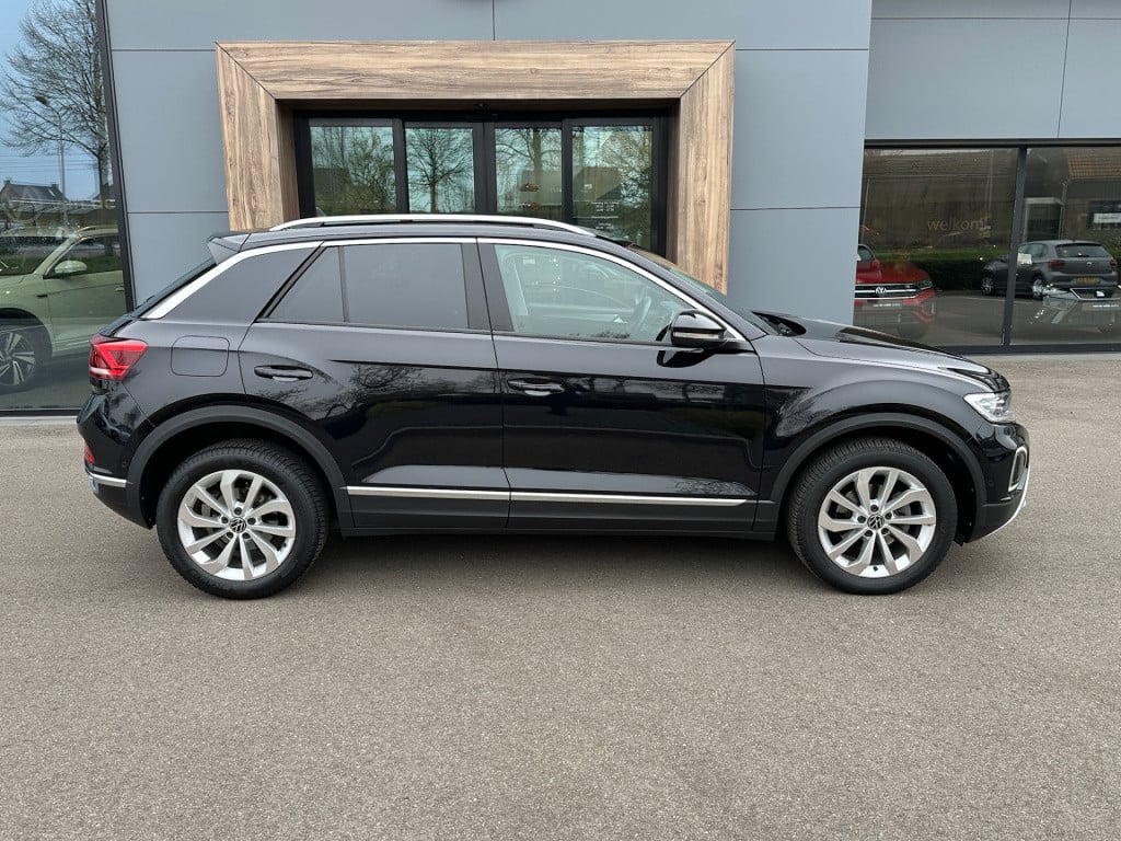 Volkswagen T-roc 1.5 tsi 150pk dsg style | iq light | navi | carplay | adap
