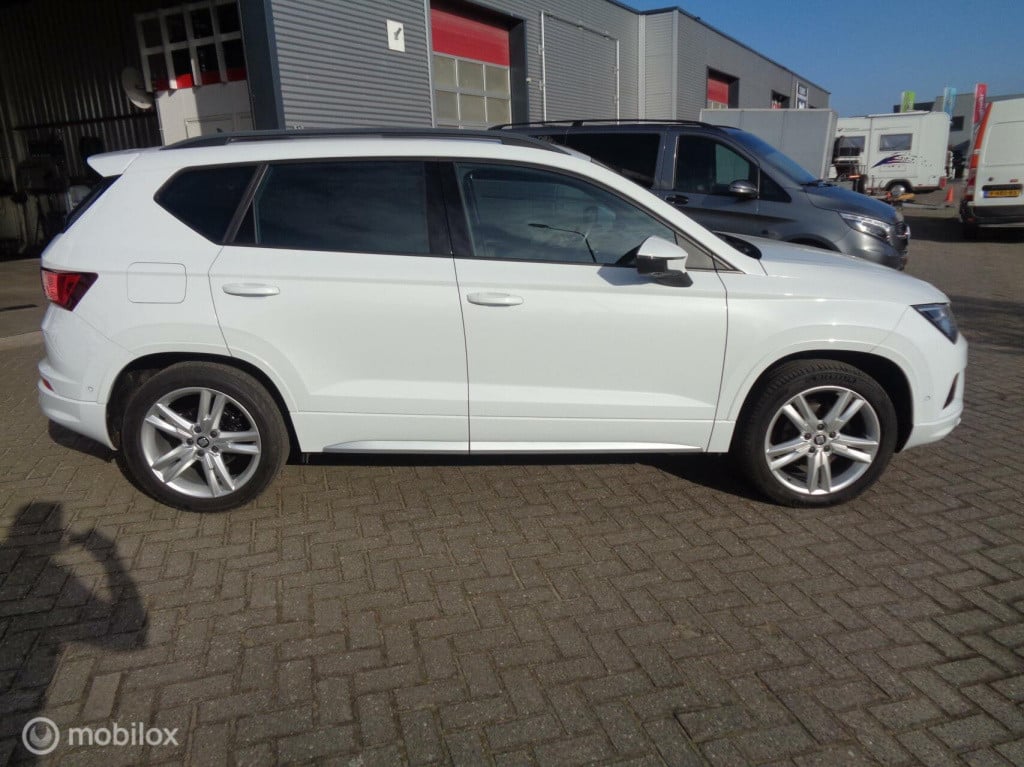 Seat Ateca 1.5 tsi fr/panoramadak/leer/stoelverw/carplay/18''/led/virtual/t