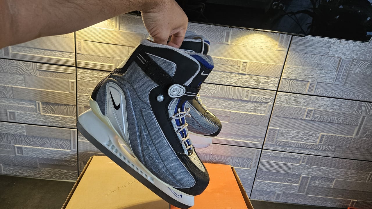 Nike ijschaatsen maat 43 nieuw