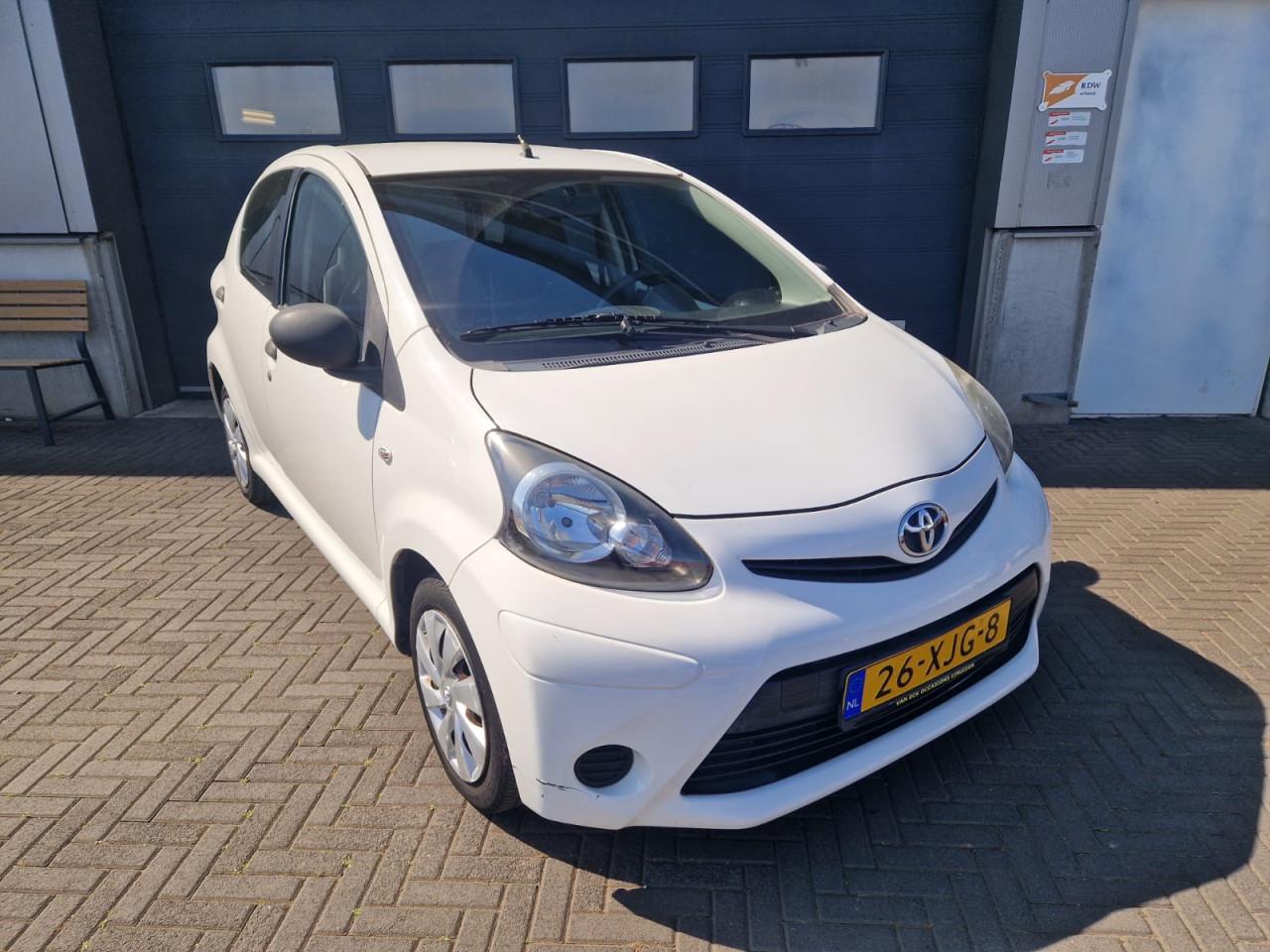 TE KOOP TOYOTA AYGO 1.0 VVT-I ACCESS ZUINIGHEIDSLABEL A EURO 5