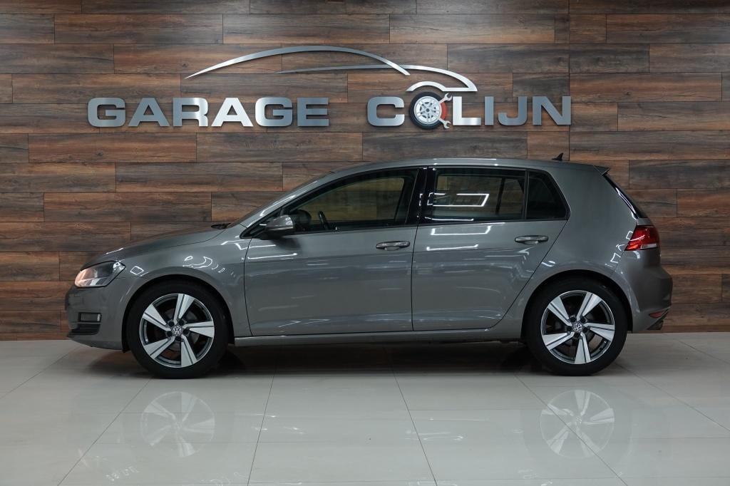 Volkswagen Golf 1.2 tsi highline | acc | pdc | stoelverw. |
