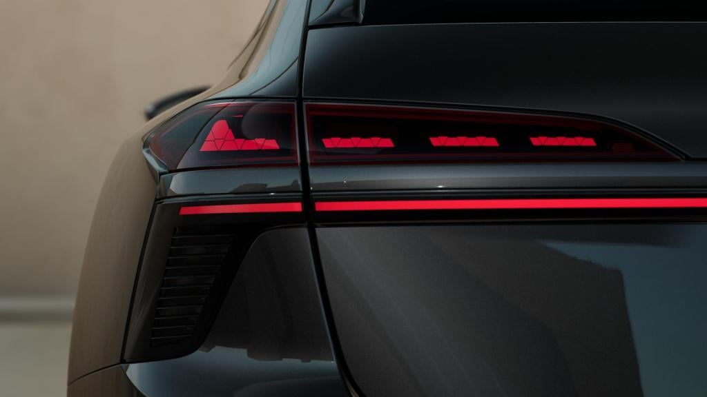 Audi A6 avant 2.0 e-hybrid quattro s edition competition 367pk s-tronic