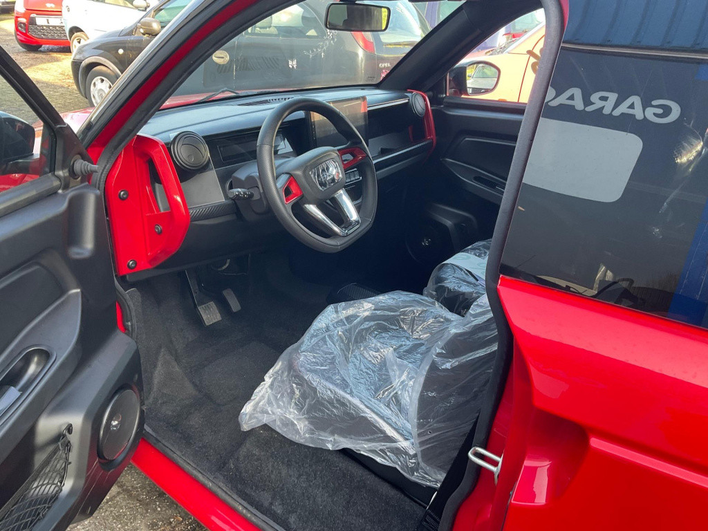 Ligier Myli r.ebel ev12