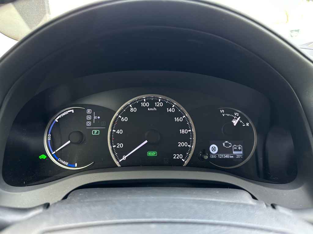 Lexus Ct 200h 25th edition