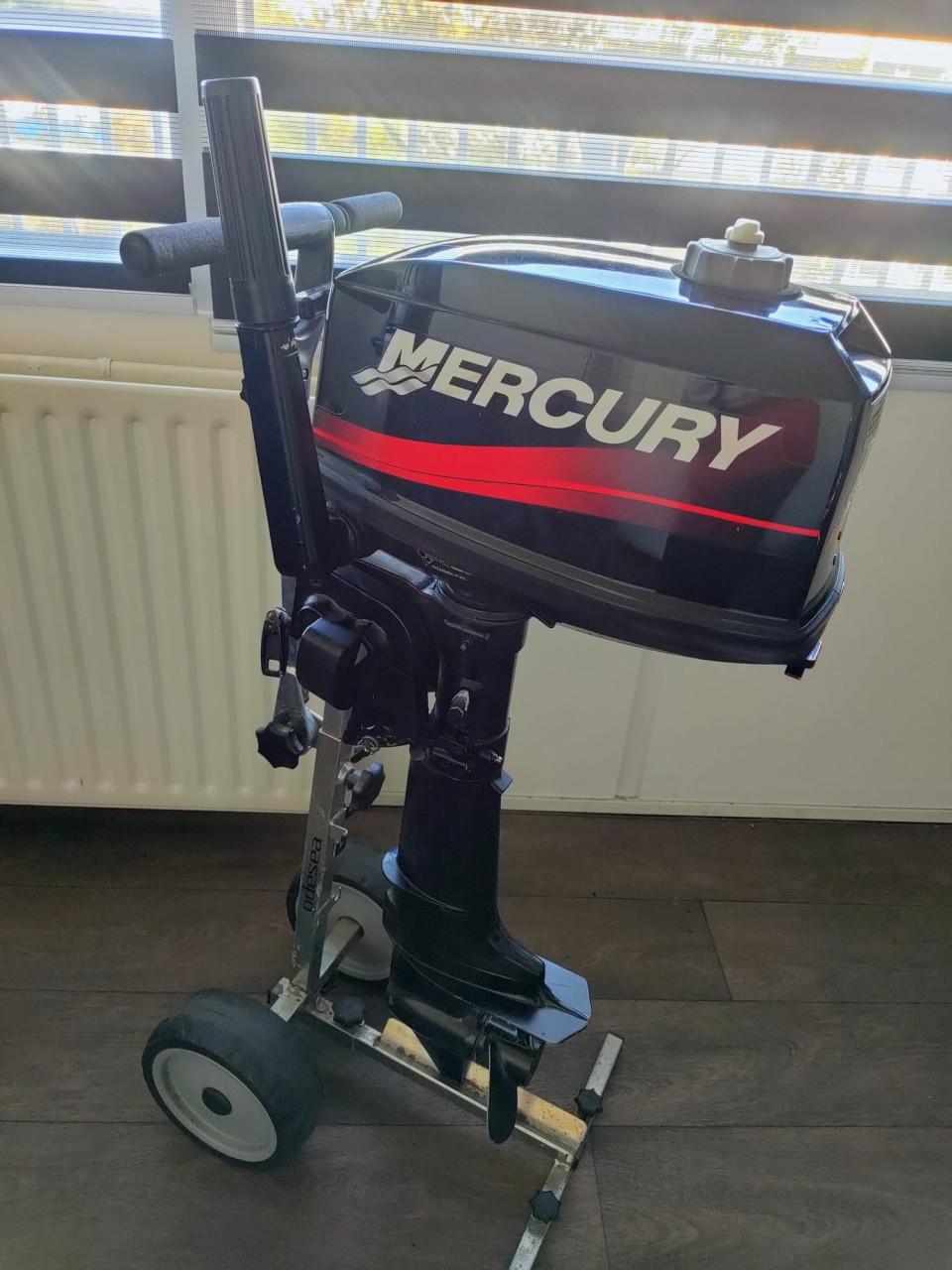 Gereserveerd jeroen. Buitenboord motor 5 pk mercury 2 takt