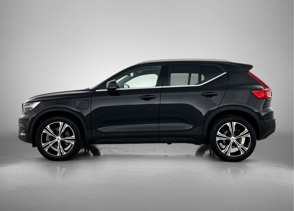 Volvo XC40 1.5 t4 recharge inscription key less | stoelverwarming |