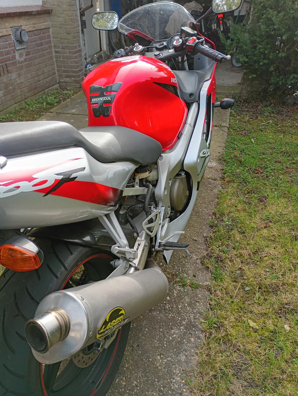 Honda cbr 600f