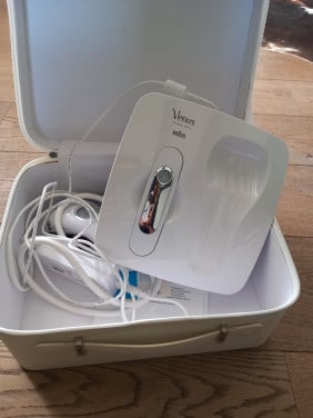 Braun Naked skin ontharings apparaat