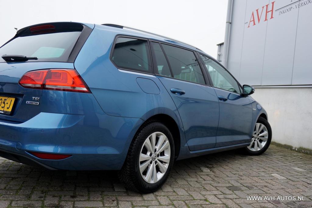 Volkswagen Golf variant 1.0 tsi business edition connected