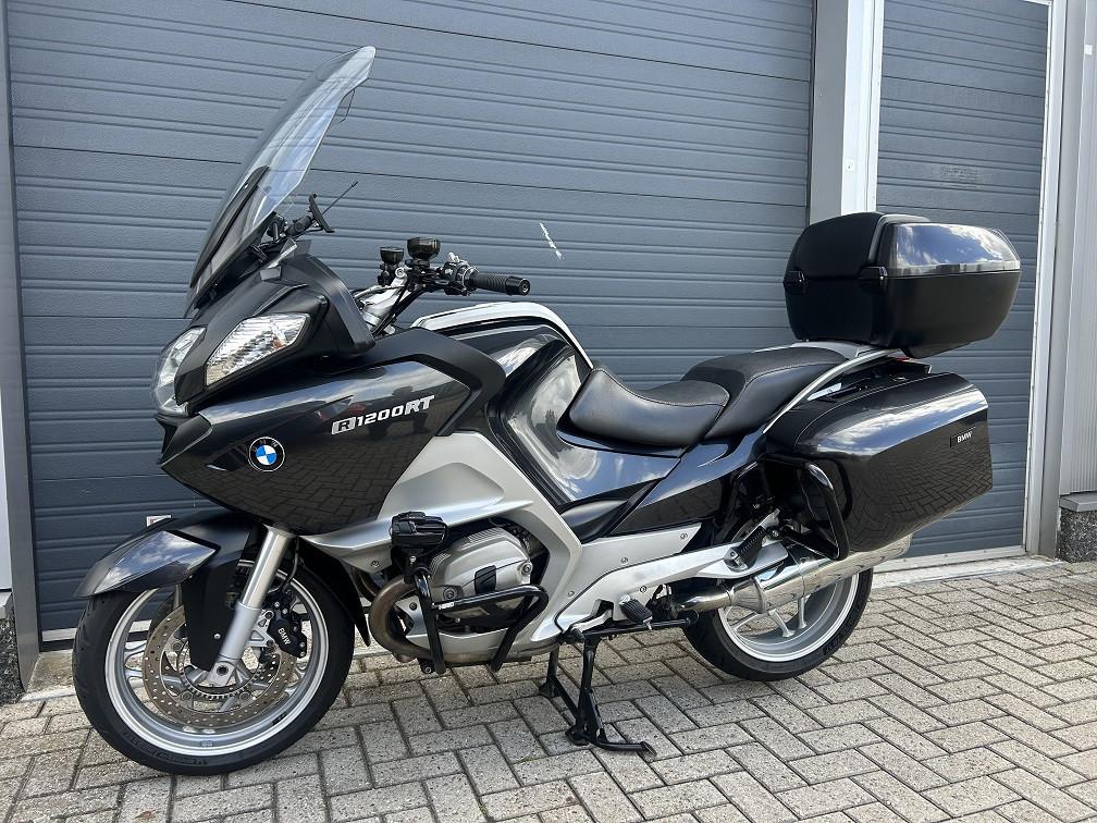 ***VERKOCHT*** BMW R1200RT uit 2010, 84dkm, full-option!  rijklaar €5850.-