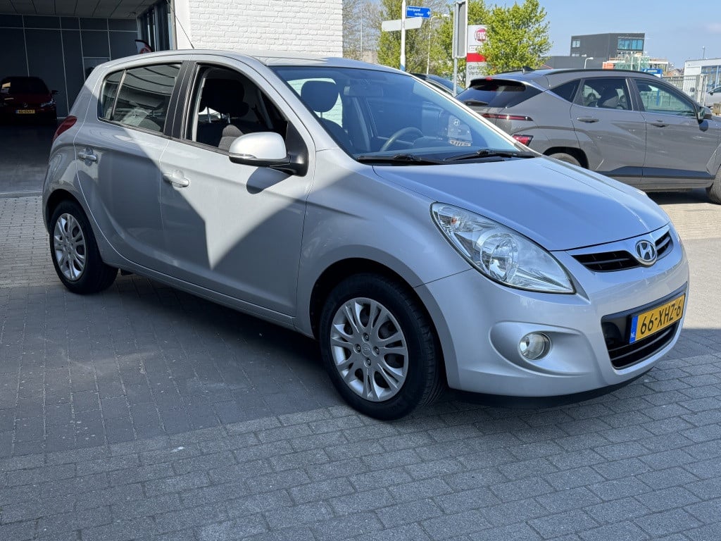 Hyundai I 20 1.2i i-motion | airco | 1e eigenaar | dealer onderhouden | tre