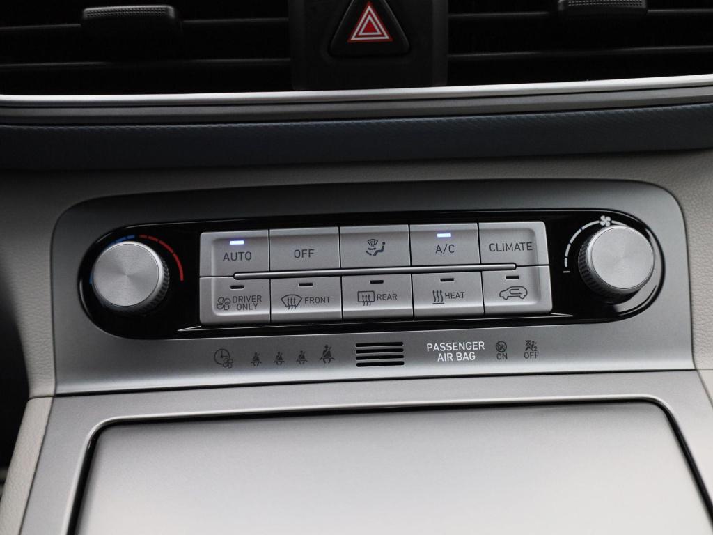 Hyundai Kona electric sky 64kwh | automaat | navigatie | heads-up display |