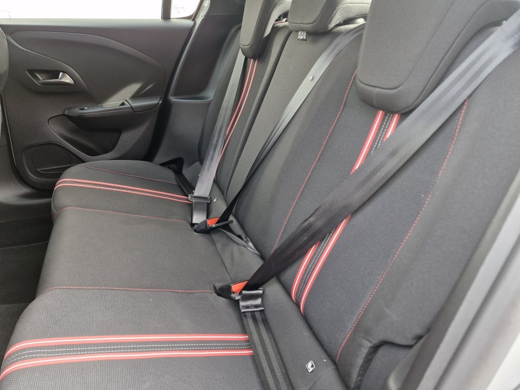 Opel Corsa 1.2 gs line