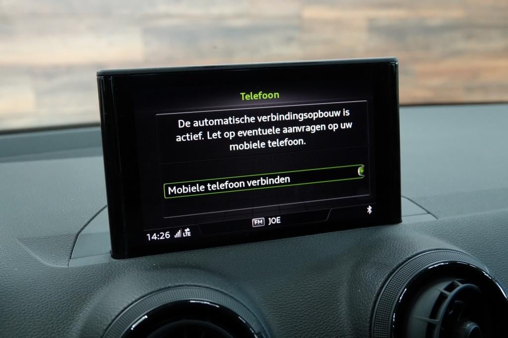 Audi Q2 1.4 tfsi | acc | pdc | stoelverw. |