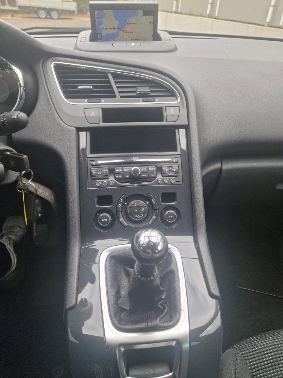 .Peugeot 5008 1.6 VTi Blue Lease 5p.