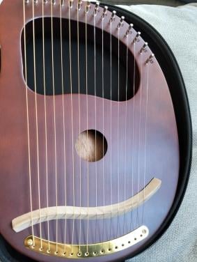 Te koop lyreharp