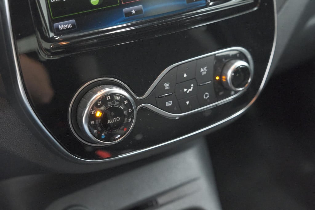 Renault Captur tce 120 bose | camera | dodehoekdetectie | navigatie | stoel