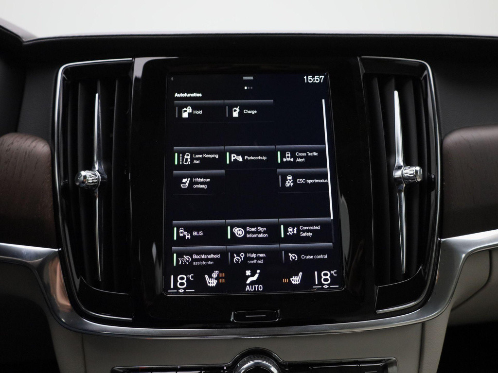 Volvo V90 2.0 t6 awd inscription | navigatie | apple carplay / android auto