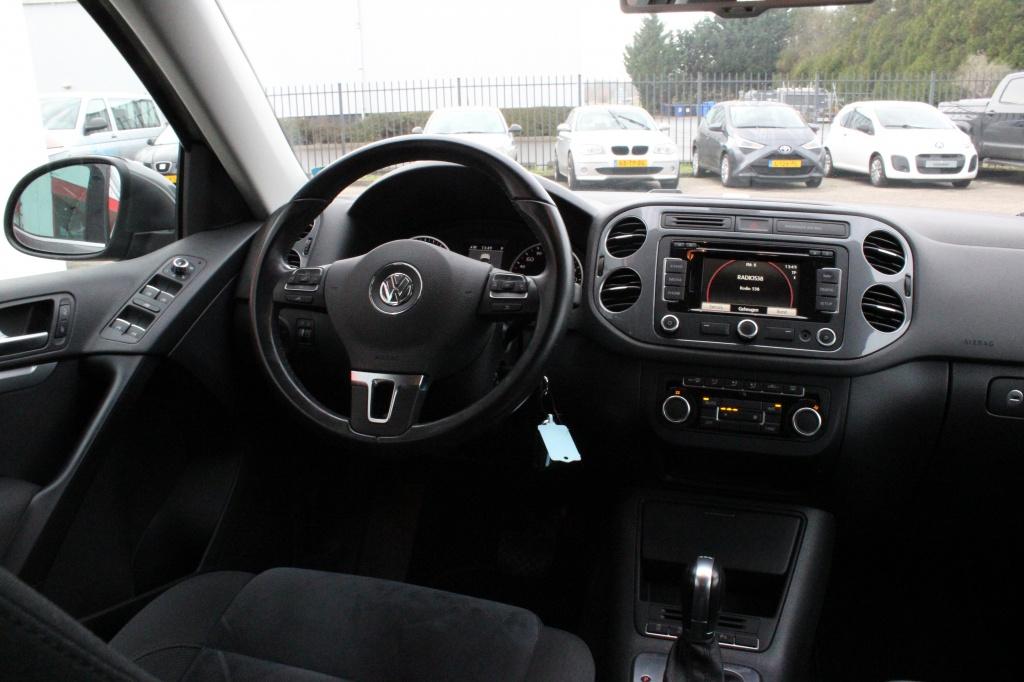 Volkswagen Tiguan 1.4 tsi sport&style + trekhaak electrisch wegklapbaar