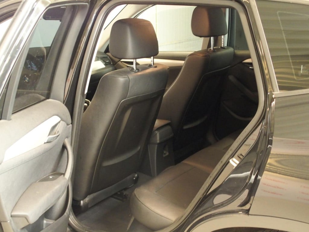 BMW X1 2.0i s drive upgrade edition nl auto, automaat, leder, xenon